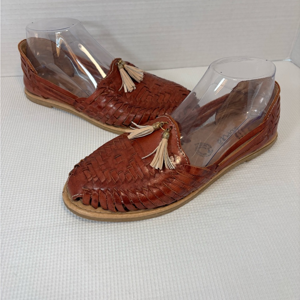 Handmade, leather, woven comfort, Mexican Huaraches with Tassels US SZ 8